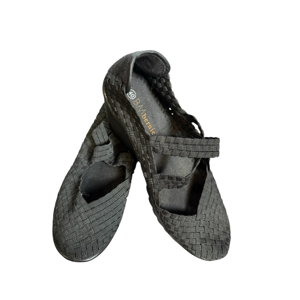 Bernie Mev Woven Wedge Shoes Criss Cross Strap Size 10 Black